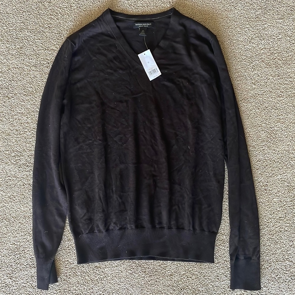 Luxury Blend V-neck Sweater